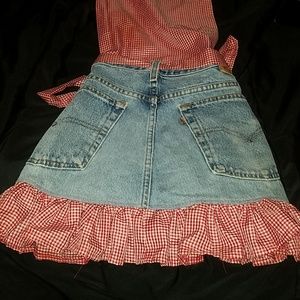 Upcycled kitchen apron